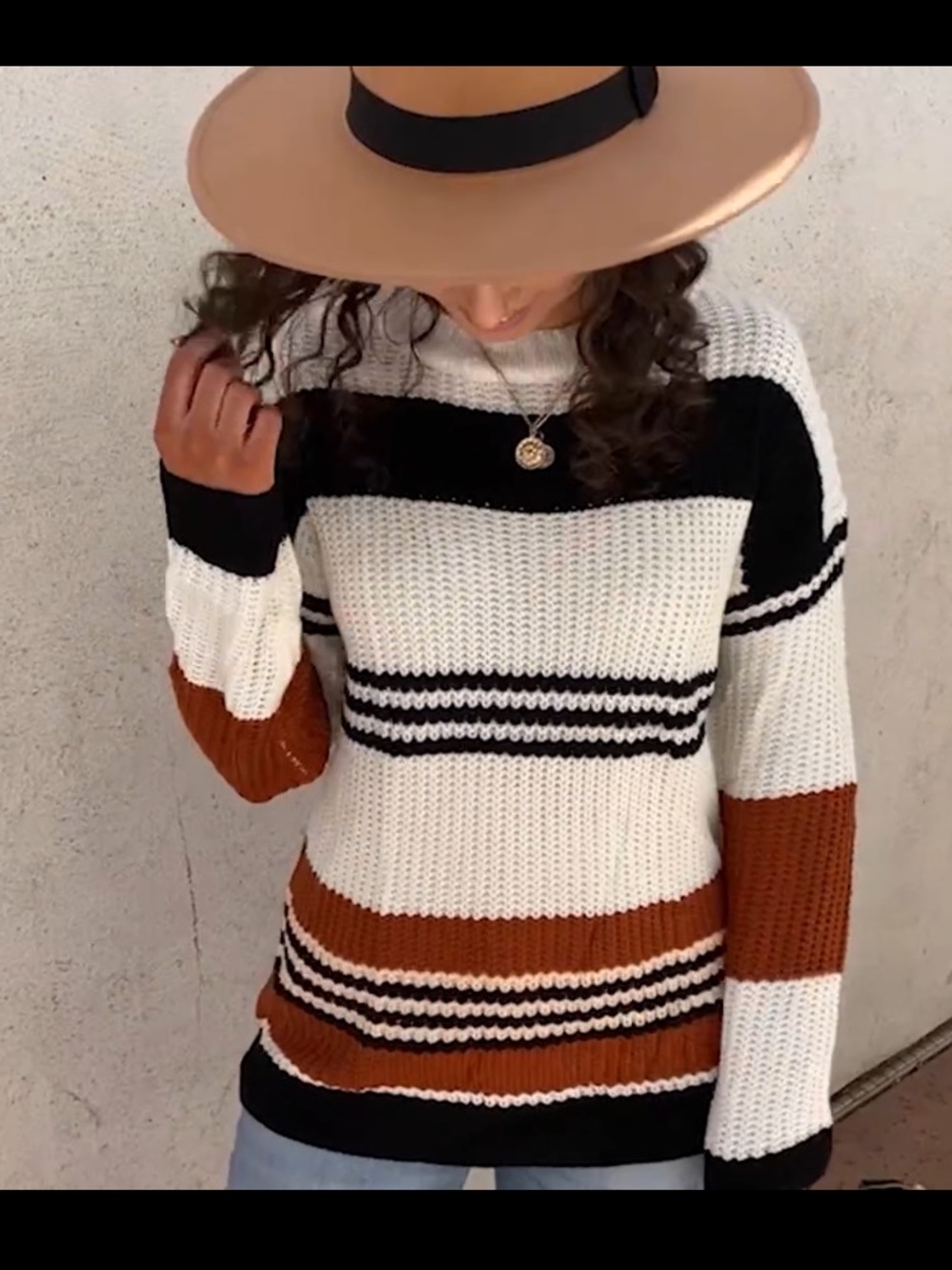 Women’s Long Sleeve Crew Neck Sweater